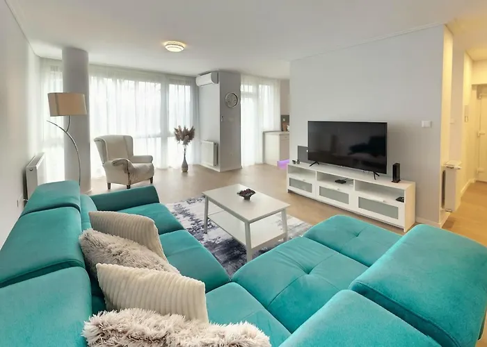 Hip Riverview Bestern Апартаменты Сегед