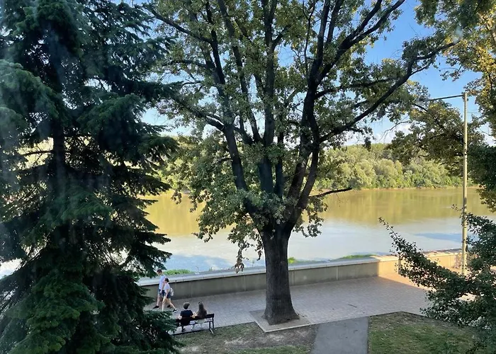 Hip Riverview Bestern
