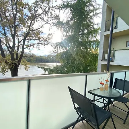 Hip Riverview Bestern