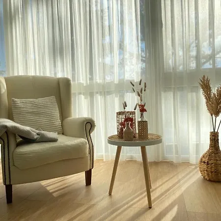 Hip Riverview Bestern Apartment *